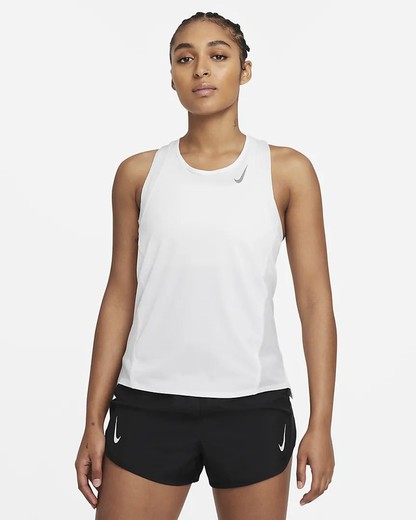 Nike Dri-FIT Race T-shirt