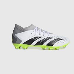 Adidas predator accuracy.3 Mg football boots