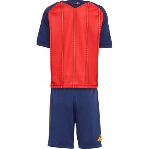 Conjunto primera equipación España 2026