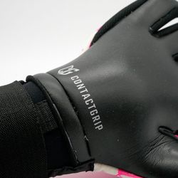 Twofive Black Vienna 08 Pro Goalkeeper Gloves
