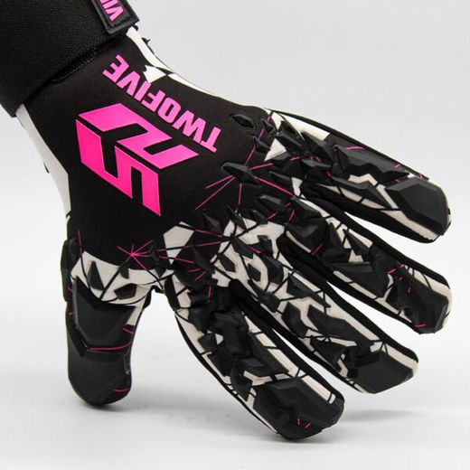 Twofive Black Vienna 08 Pro Goalkeeper Gloves