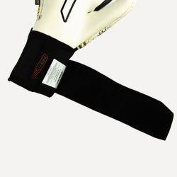 Guante de portero Rinat Fiera Prime