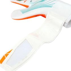 Rinat Nkam As goalkeeper glove