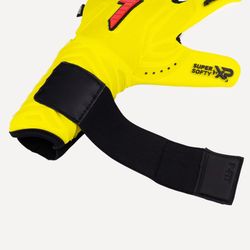 Guantes de portero Rinat Aries Némesis Prime