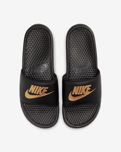 Men's Nike Benassi "Just Do It."