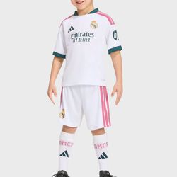 Minikit Real Madrid Infantil 1ª Equipacion 26/27