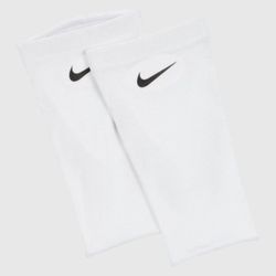 Nike guard lock elite