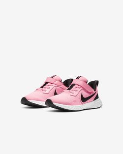 Nike Revolution 5 Little Kids' Shoe C / O