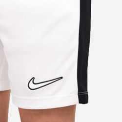 Nike dri-fit academy shorts junior