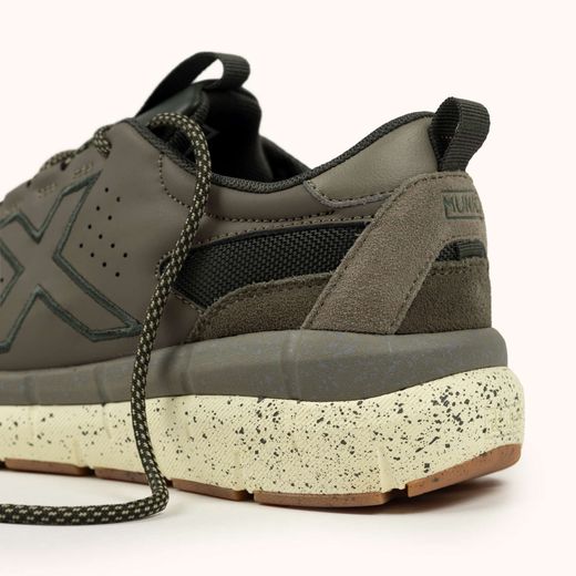 Zapatilla Munich Kava 25
