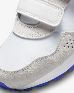 Nike MD Valiant PSV Shoe