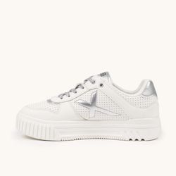 Zapatillas Munich Mina 12